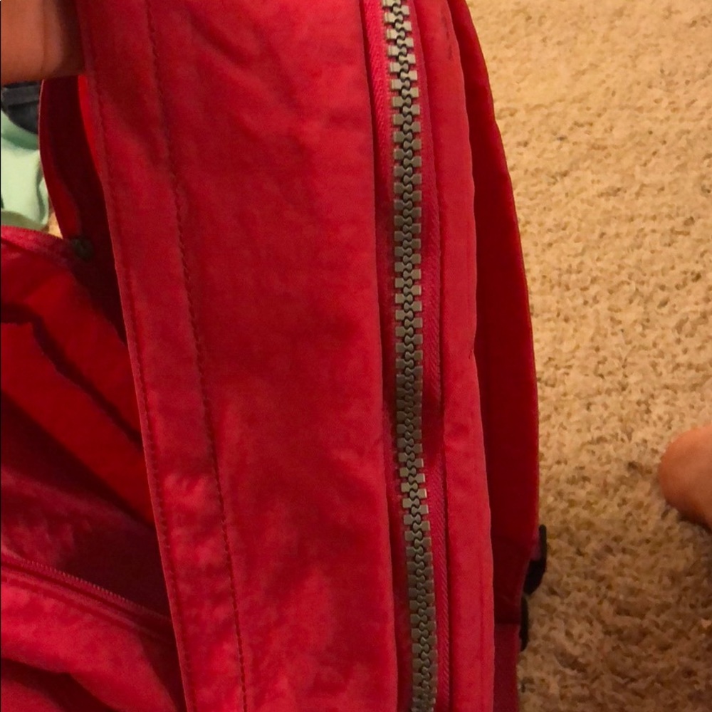 A Kipling backpack - Picture 6 of 8